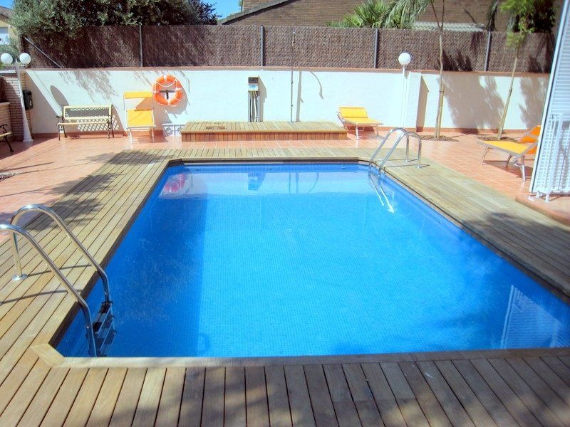 Apartamentos Caru 카스테데펠스 외부 사진
